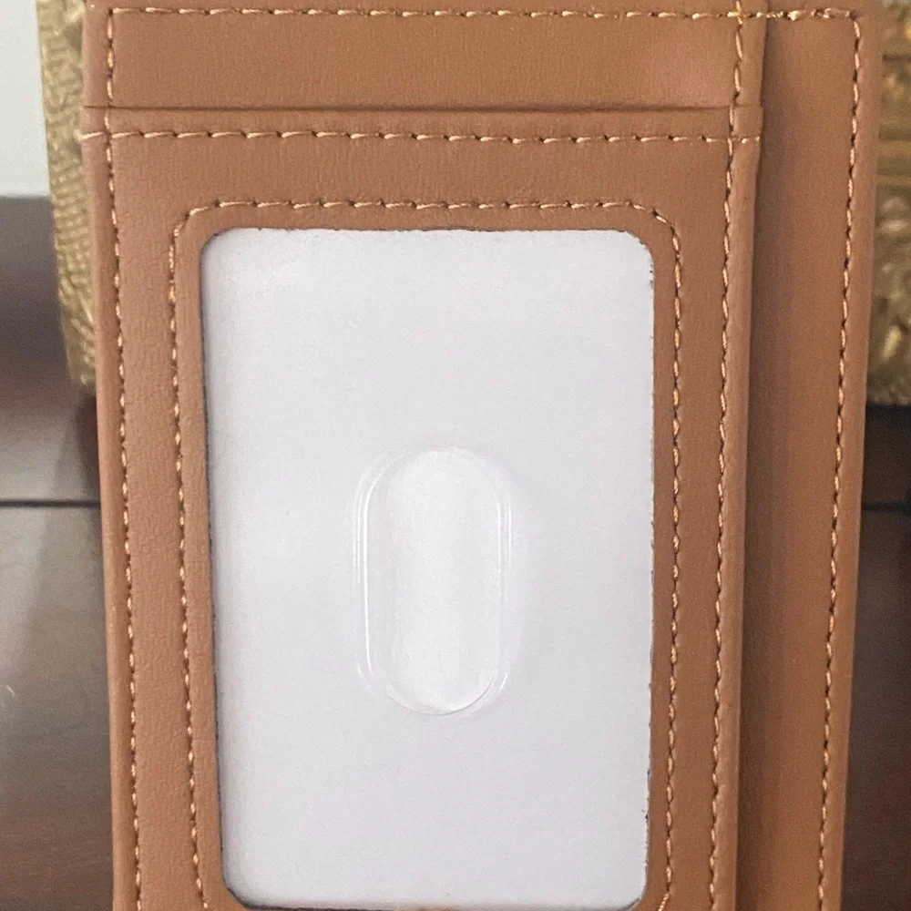 Premium leather, AirTag, wallet, saddle, Brown, slim design